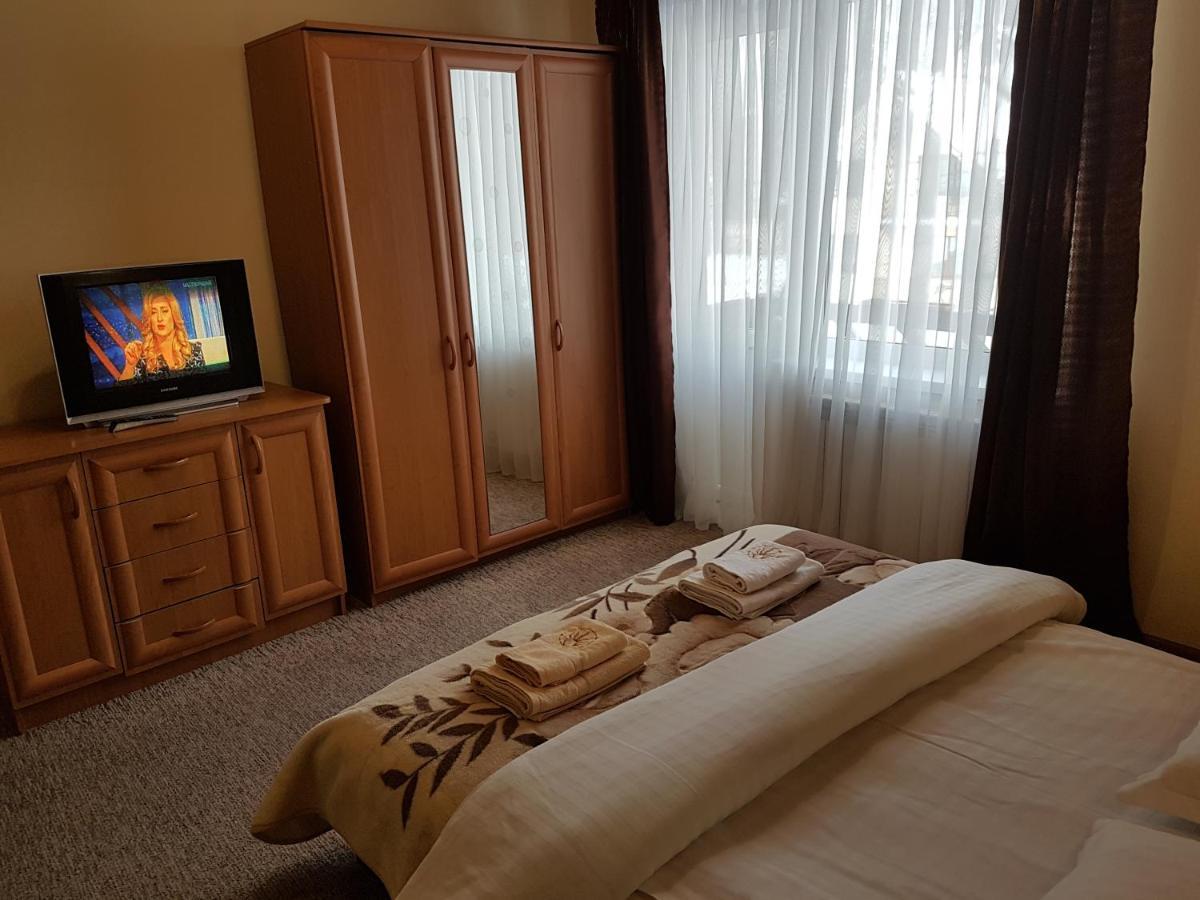 Hotel U Neli Solochyn Esterno foto